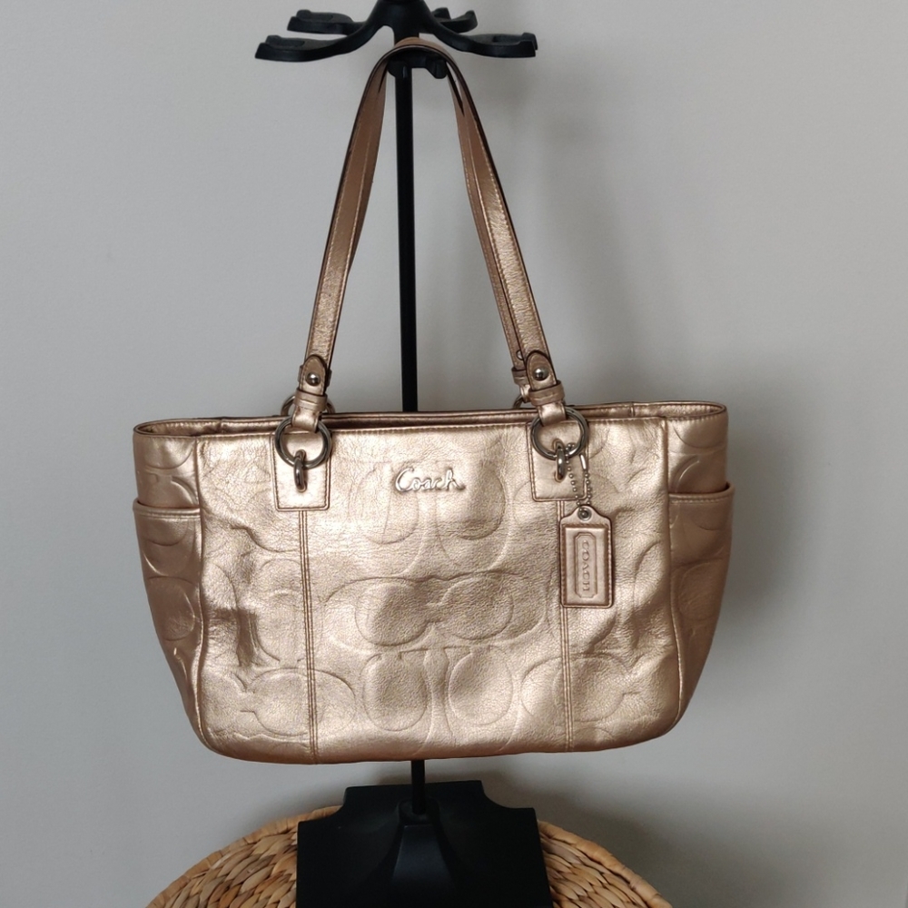 Coach shoulder handbag